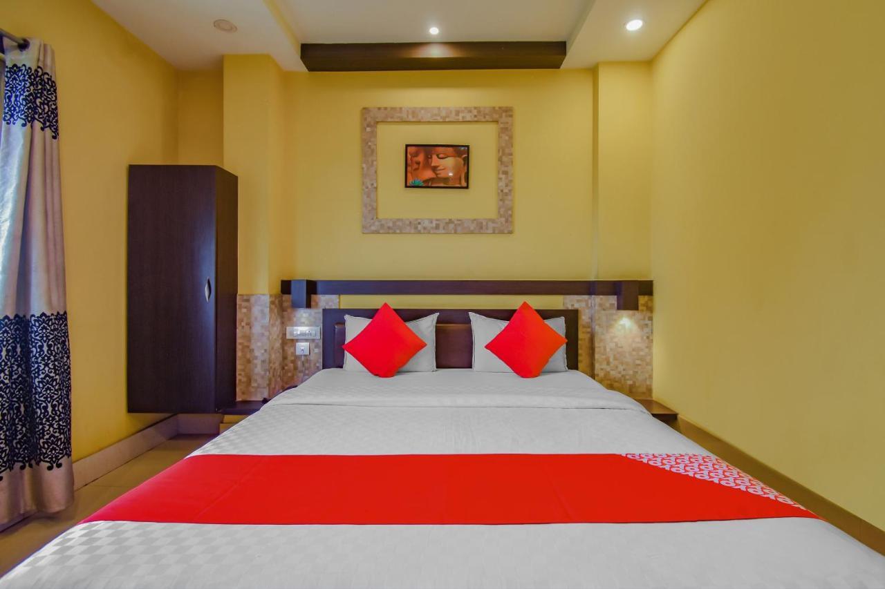 OYO 1851 Hotel Sefali Deluxe Kalkutta Exterior foto